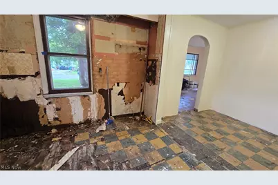 146 Hermann Street, Barberton, OH 44203 - Photo 19