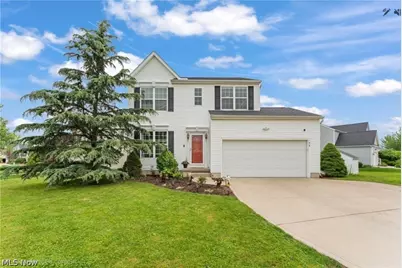 198 Gatwick Grove Circle, Wadsworth, OH 44281 - Photo 1