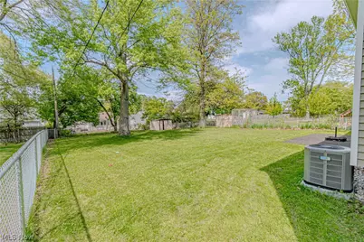 4933 Fairlawn Road, Lyndhurst, OH 44124 - Photo 27