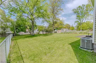 4933 Fairlawn Rd, Lyndhurst, OH 44124 - Photo 27
