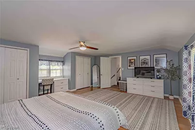 4933 Fairlawn Road, Lyndhurst, OH 44124 - Photo 15