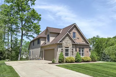 9000 Crooked Creek Lane, Grandview Heights, OH 44147 - Photo 37
