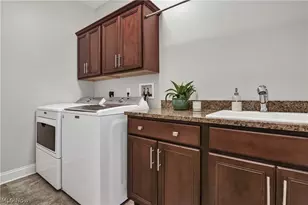 9000 Crooked Creek Ln, Grandview Heights, OH 44147 - Photo 19