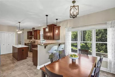 9000 Crooked Creek Lane, Grandview Heights, OH 44147 - Photo 15