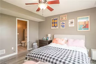 5333 Fawn Cir, Kent, OH 44240 - Photo 15