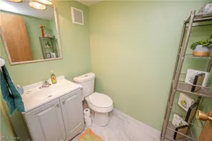 4463 Nantucket Dr, Youngstown, OH 44515 - Photo 15