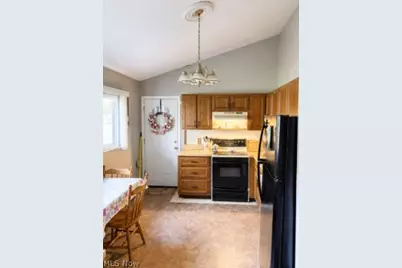 4463 Nantucket Drive, Youngstown, OH 44515 - Photo 5