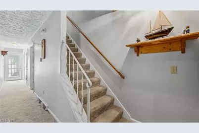 1250 S Sawburg Avenue, Alliance, OH 44601 - Photo 23