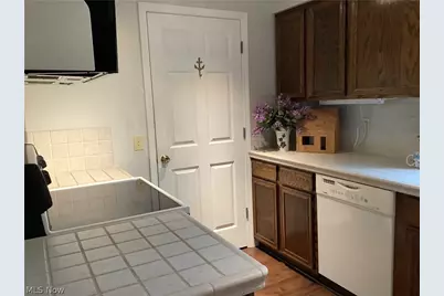 1250 S Sawburg Avenue, Alliance, OH 44601 - Photo 17