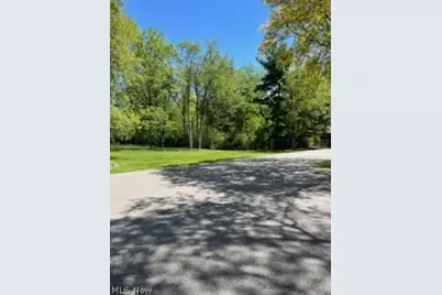 1250 S Sawburg Avenue, Alliance, OH 44601 - Photo 5