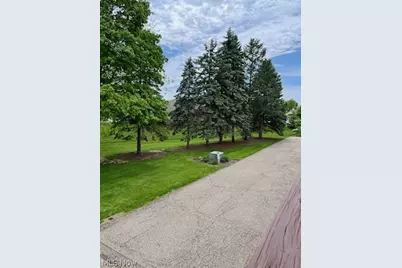 1250 S Sawburg Avenue, Alliance, OH 44601 - Photo 7