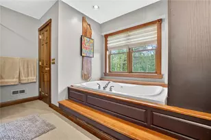607 Highwood Dr, Cuyahoga Falls, OH 44223 - Photo 23