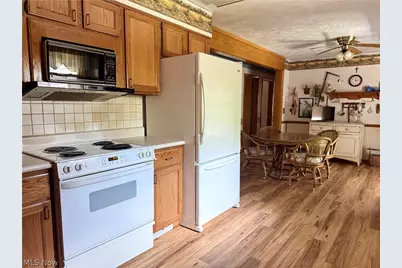 6099 Glenridge Road, Youngstown, OH 44512 - Photo 3