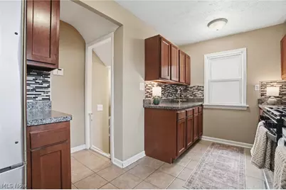 350 E 210th Street, Euclid, OH 44123 - Photo 13