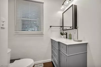 33852 Center Ridge Road, North Ridgeville, OH 44039 - Photo 11