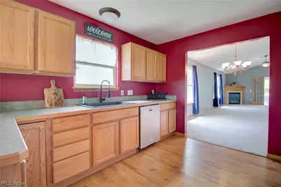 3900 Edinburgh Drive, Medina, OH 44256 - Photo 5