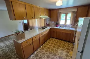 6391 Peach St NE, Louisville, OH 44641 - Photo 13