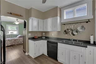 510 N Mulberry St, Logan, OH 43138 - Photo 11