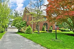 322 Genesee Ave NE, Warren, OH 44483 - Photo 3