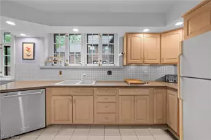 14211 Larchmere Blvd, Huber Heights, OH 44120 - Photo 15