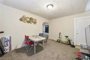 13611 Beachwood Ave, Loveland, OH 44105 - Photo 17
