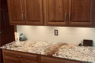 8536 Cherry Hill Pl, Youngstown, OH 44514 - Photo 7