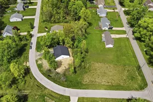 6842 Florence Ave, Ashtabula, OH 44004 - Photo 27