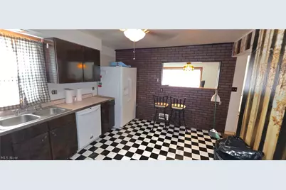 146 N 21st Street, Weirton, WV 26062 - Photo 5