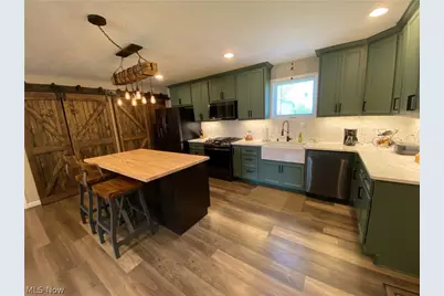 578 Fieldstone Drive, Amherst, OH 44001 - Photo 15