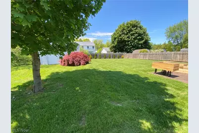 578 Fieldstone Drive, Amherst, OH 44001 - Photo 33