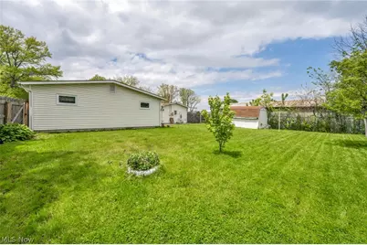 160 Boston Avenue, Elyria, OH 44035 - Photo 35