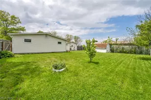 160 Boston Ave, Elyria, OH 44035 - Photo 35