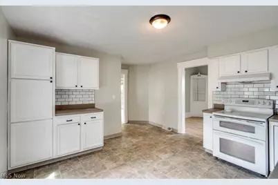 123 7th Street NW, Barberton, OH 44203 - Photo 15