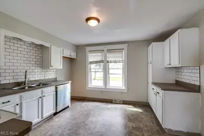 123 7th Street NW, Barberton, OH 44203 - Photo 17