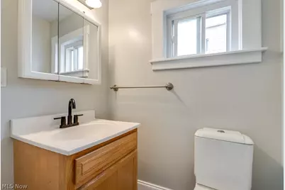 123 7th Street NW, Barberton, OH 44203 - Photo 19