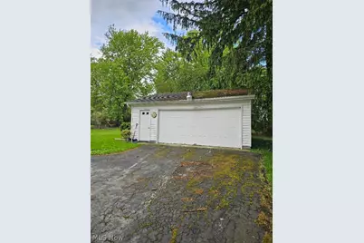 7393 N Lima Road, Poland, OH 44514 - Photo 9