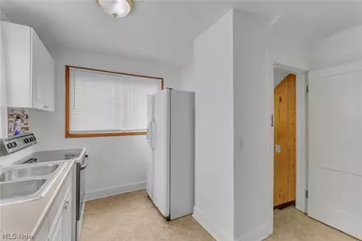 425 Frazier Avenue, Akron, OH 44305 - Photo 13