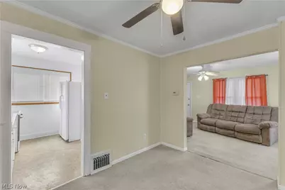 425 Frazier Avenue, Akron, OH 44305 - Photo 9