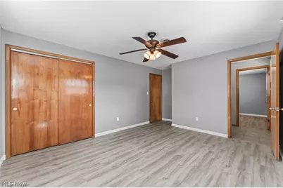 5544 Fairwood Avenue NW, North Canton, OH 44720 - Photo 9