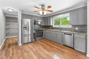 5544 Fairwood Ave NW, North Canton, OH 44720 - Photo 5