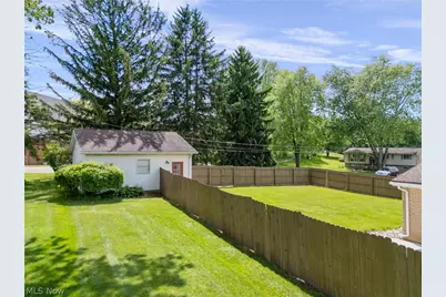 5544 Fairwood Avenue NW, North Canton, OH 44720 - Photo 13