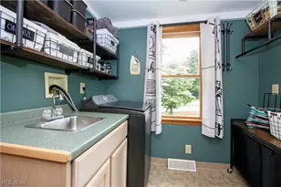 4035 Brookside Ct, Norton, OH 44203 - Photo 15
