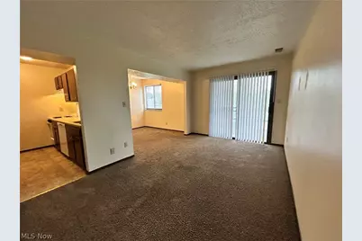 623 Lovers Lane #B-5, Steubenville, OH 43953 - Photo 7