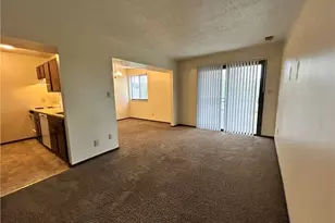 623 Lovers Ln, Steubenville, OH 43953 - Photo 7