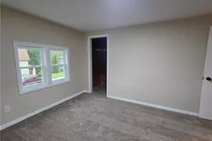 137 Hiler St, Conneaut, OH 44030 - Photo 13