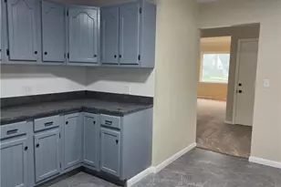 137 Hiler St, Conneaut, OH 44030 - Photo 5