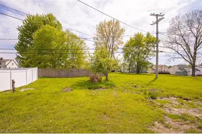 25046 Buckthorn Road, Huber Heights, OH 44146 - Photo 25