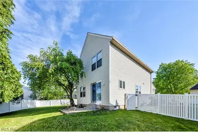 554 Hastings Court, Akron, OH 44319 - Photo 45