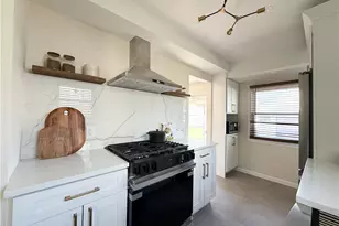 15305 Steinway Blvd, Maple Heights, OH 44137 - Photo 5
