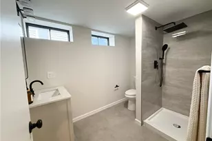 15305 Steinway Blvd, Maple Heights, OH 44137 - Photo 17